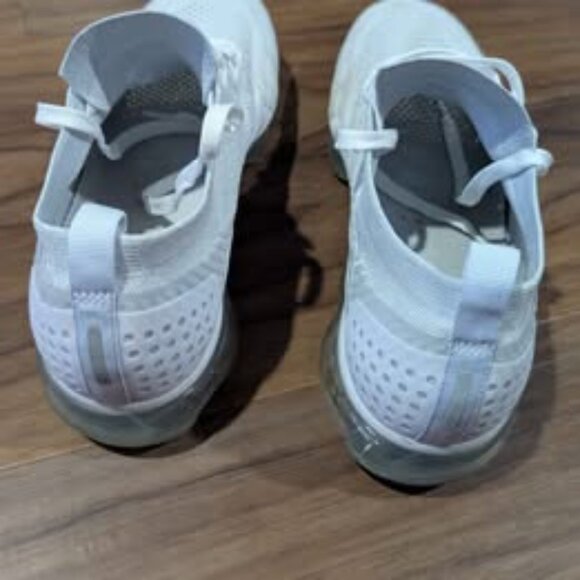 Women's Nike Air VaporMax 2 White Pure Platinum size 11 - Picture 3 of 7